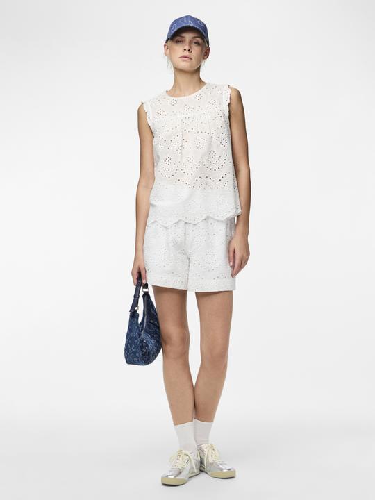 Actual product image Pieces PCVILDE Broderie Anglaise Shorts (M)