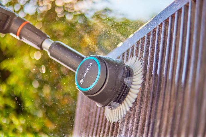 Immagine prodotto Gardena Aqua Brush Compact (Batteria ricaricabile)