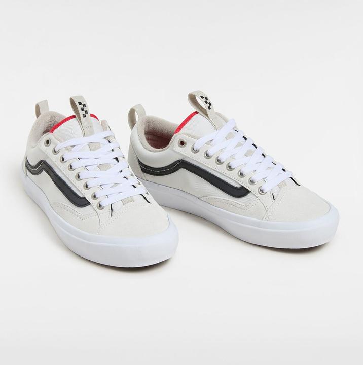 Actual product image Vans Skate Old Skool 36 + ANTIQUE WHITE/BLACK (43)
