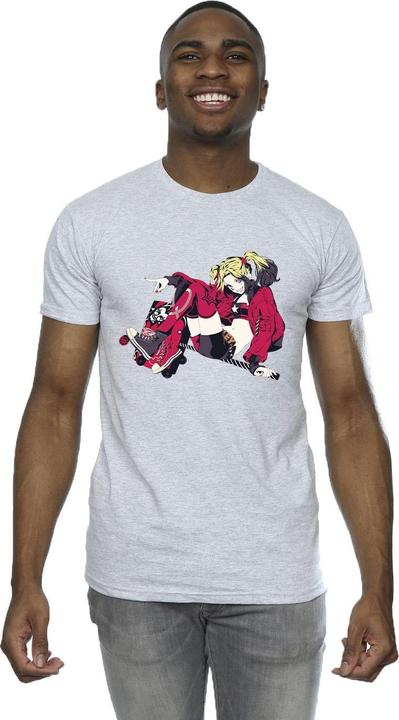 Actual product image Mens Harley Quinn Rollerskates T-Shirt (M)
