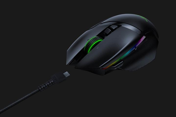 Actual product image Razer Basilisk Ultimate (Wireless)