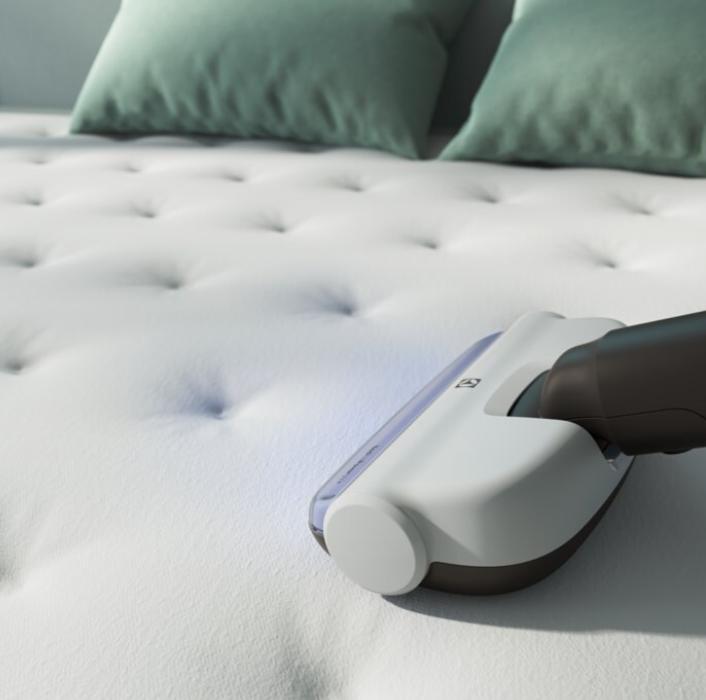 Image du produit Electrolux EP71HB14UV Aspirateur-balai électrique sans fil à sec sans sac 0,3 l 57 W couleur crème 4 Ah