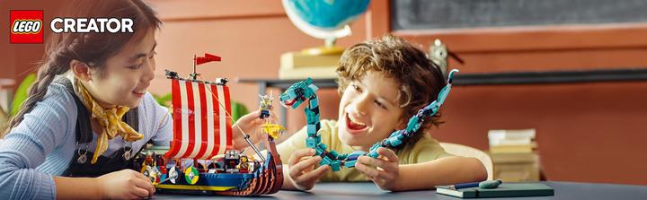 Actual product image LEGO Viking ship with Midgard serpent (31132, LEGO Creator 3-in-1)