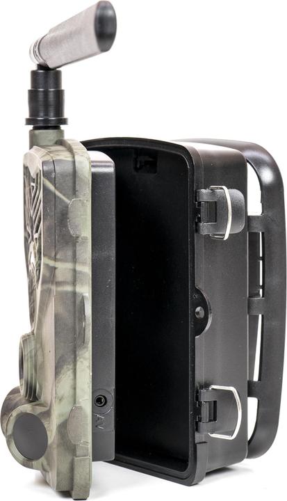 Actual product image PNI Hunting 845S hunting camera with 4G LTE Internet and included battery, transmits 20 metres