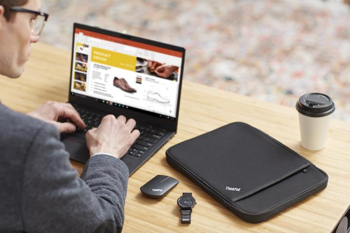 Produktbild Lenovo 4x40n18009 (14", Lenovo)