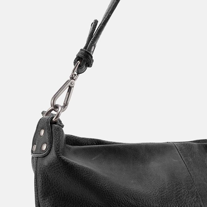 Actual product image FredsBruder My old Friend Schultertasche Leder 34 cm