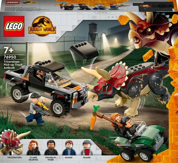 Actual product image LEGO Attack of a triceratops on a pickup truck (76950, LEGO Jurassic World)