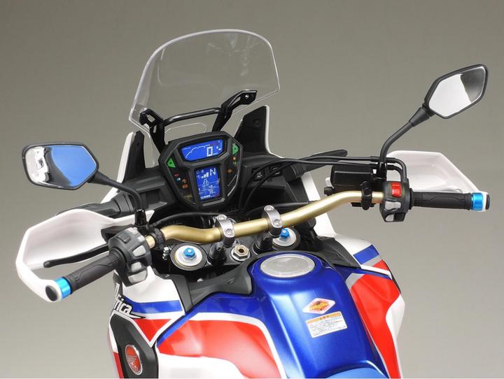 Actual product image Tamiya 1/6 Honda CRF 1000L Africa Twin