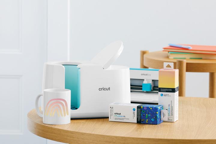 Produktbild Cricut Tasse Infusible Ink / Mug Press 440 ml, 2 Stück (425 ml, 2 x)