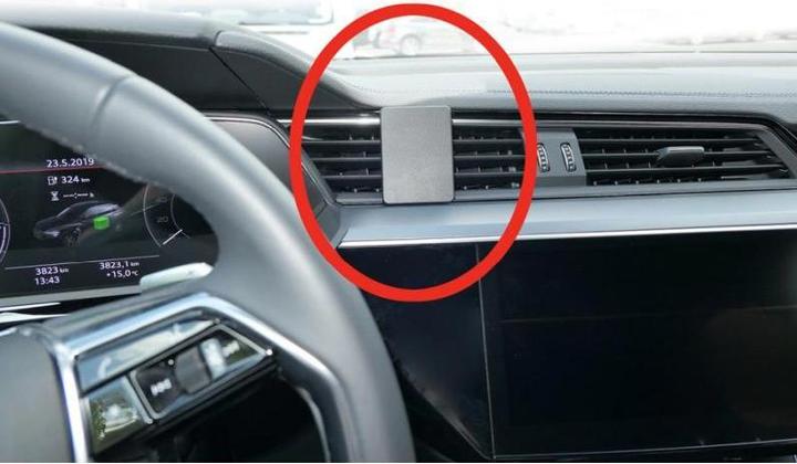 Image du produit Brodit 855503 Support voiture Audi e-tron 19-