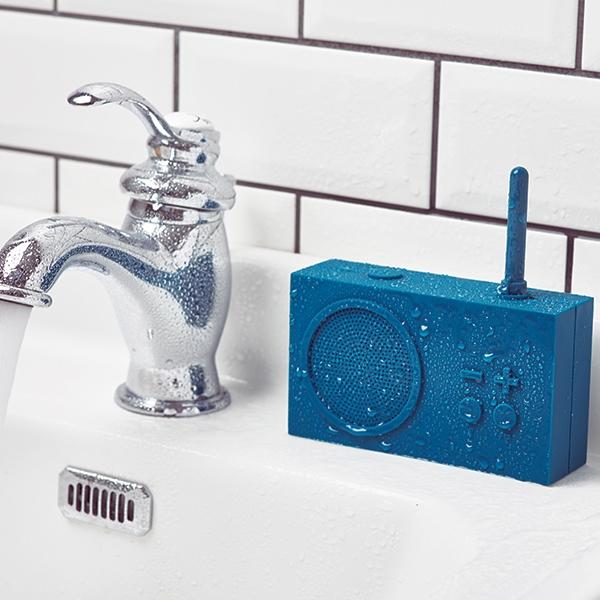 Productafbeelding Lexon Tykho 3 badkamerradio Blauw - Bluetooth luidspreker (FM, AM, Bluetooth)