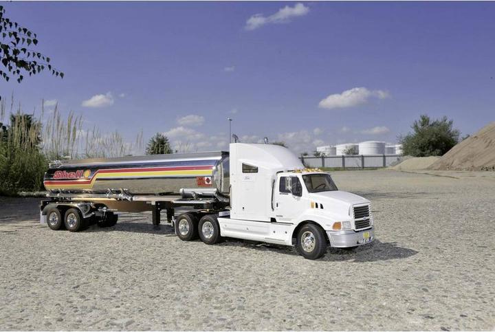 Actual product image Tamiya 300056309 Ford Aeromax 1:14 El (Kit)