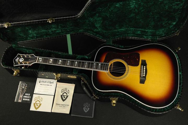 Produktbild Guild D-40E Antique (Halbakustik Gitarre, Mahagoni, Walnuss)
