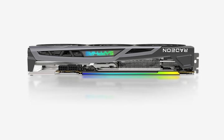 Actual product image Sapphire Radeon Nitro+ RX 6800 OC (16 GB)