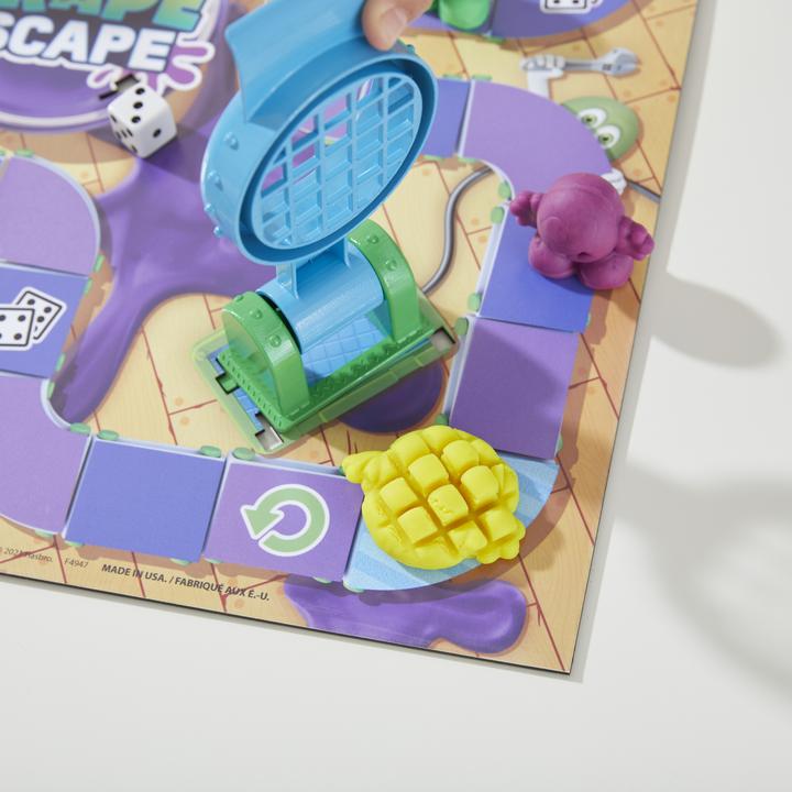 Actual product image Hasbro Gaming Pigeon flight (Greek)