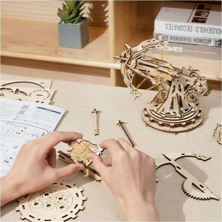 Actual product image Rokr Wooden ballista kit (142 pieces)