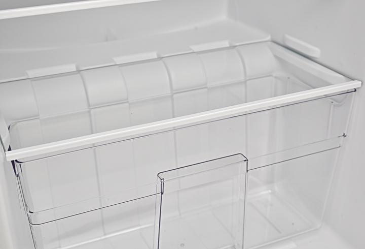 Actual product image Telefunken CF-32-152-W Desktop refrigerator ws 73/8L D 83.8x48x56 (81 l)