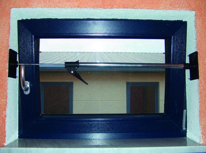 Produktbild Glück Türfutter-Montagestrebe BLITZ (1100 mm)