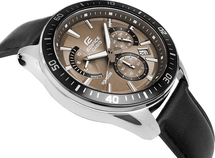 Produktbild Casio EFR-552L-5AVUEF (47 mm)