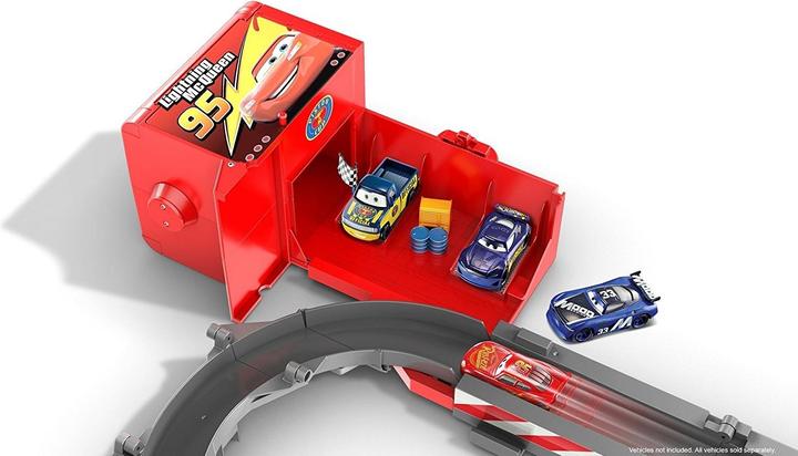 Produktbild Mattel Cars Macks Mega-Rennwelt