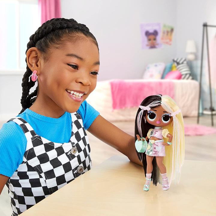 Produktbild L.O.L. Surprise! Surprise Tweens Darcy Blush