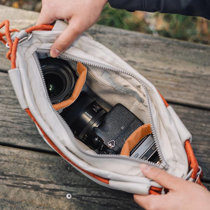 Immagine prodotto Pgytech Rope Strap Bag OneGo (Midnight) (Borsa a tracolla per fotocamera)