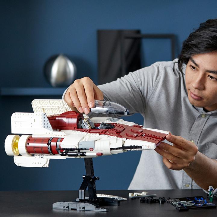 Image du produit LEGO Chasseur de l'aile A (75275, LEGO Star Wars)