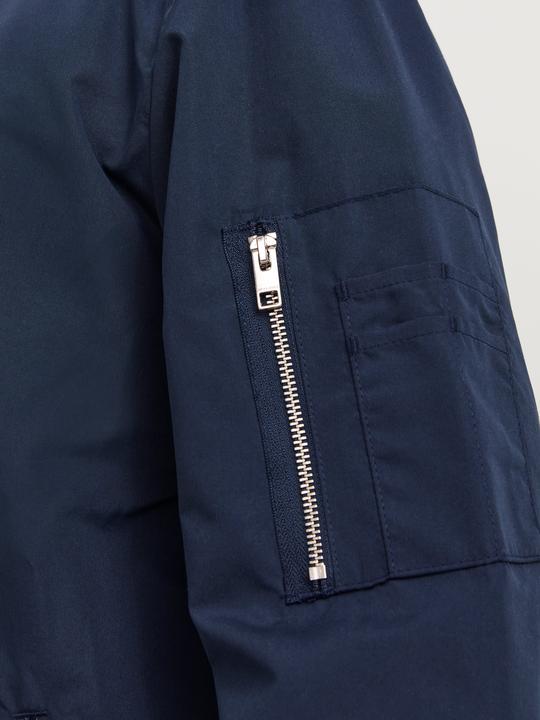 Produktbild Jack & Jones Leichte Plus Size Jacke (7XL)