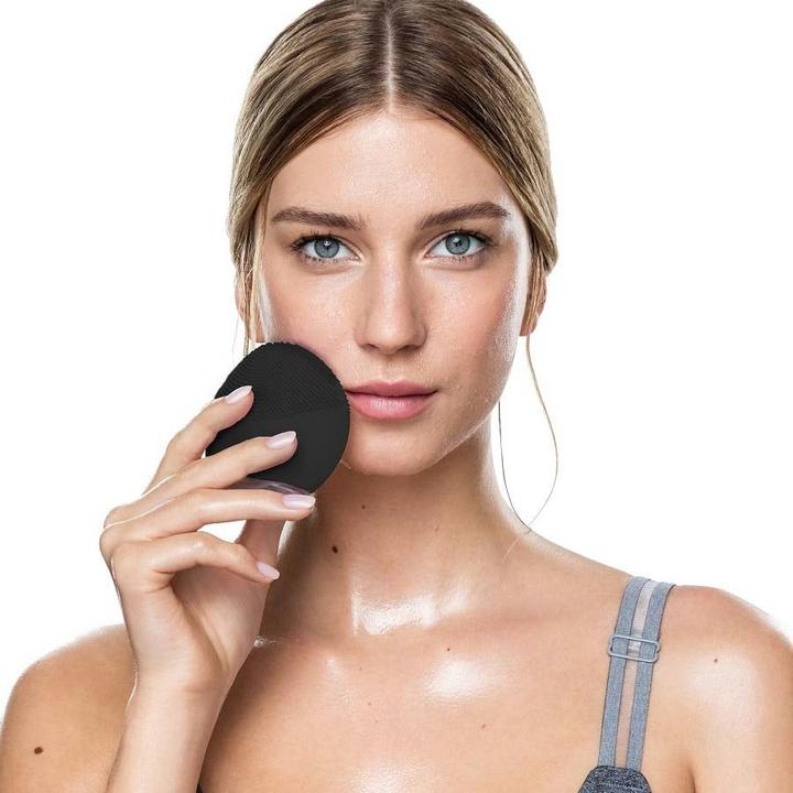 Actual product image Foreo Luna Mini 2