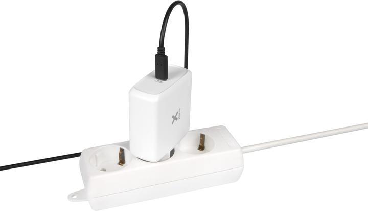 Actual product image Xtorm CX024 Charger (60 W)