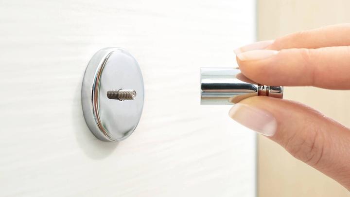 Actual product image tesa SMOOZ towel hook incl. adhesive solution without drilling