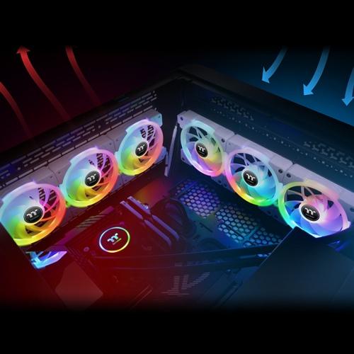 Produktbild Thermaltake TT SWAFAN EX14 RGB FAN Premium 3er wh CL-F162-PL14SW-A (140 mm, 3 x)