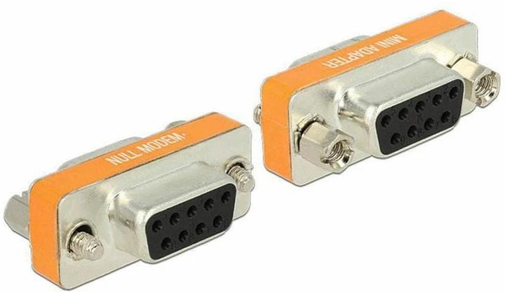 Delock DB9F a (0.02 m)