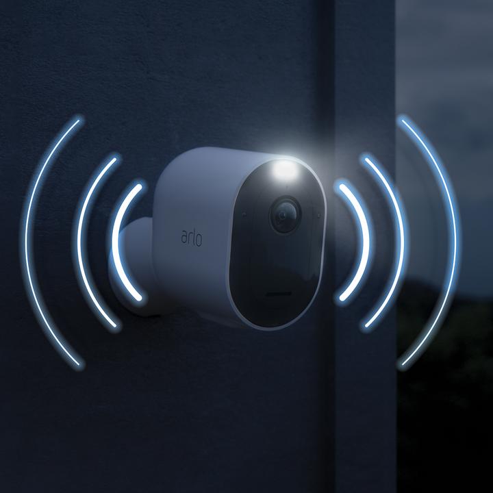 Actual product image Arlo Pro 4 Spotlight Camera, Set of 2 (2688 x 1520 pixels)