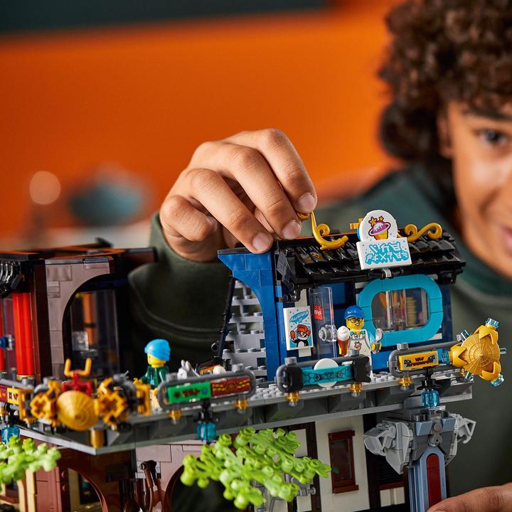 Actual product image LEGO Die Gärten von NINJAGO City (71741, LEGO Ninjago, LEGO Rare Sets)