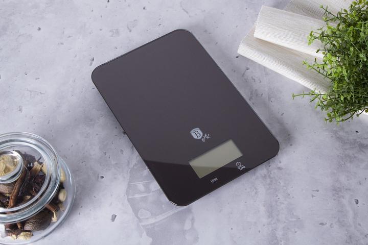 Actual product image BerlingerHaus Digital Kitchen Scale max. 5 kg Metallic Line Carbon Pro Edition