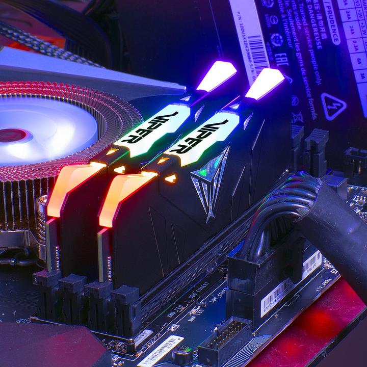 Actual product image Patriot Viper RGB (2 x 8GB, 4133 MHz, DDR4-RAM, DIMM)