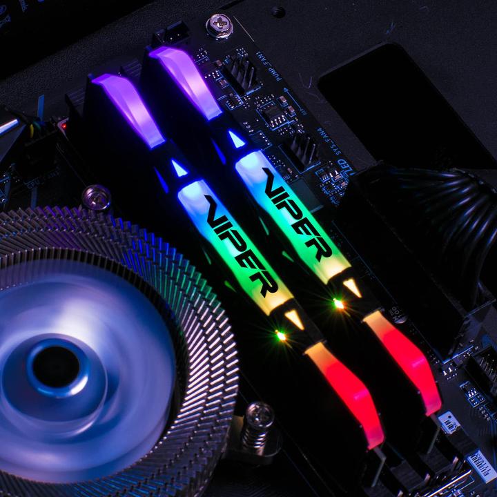 Actual product image Patriot Viper RGB (2 x 8GB, 4133 MHz, DDR4-RAM, DIMM)
