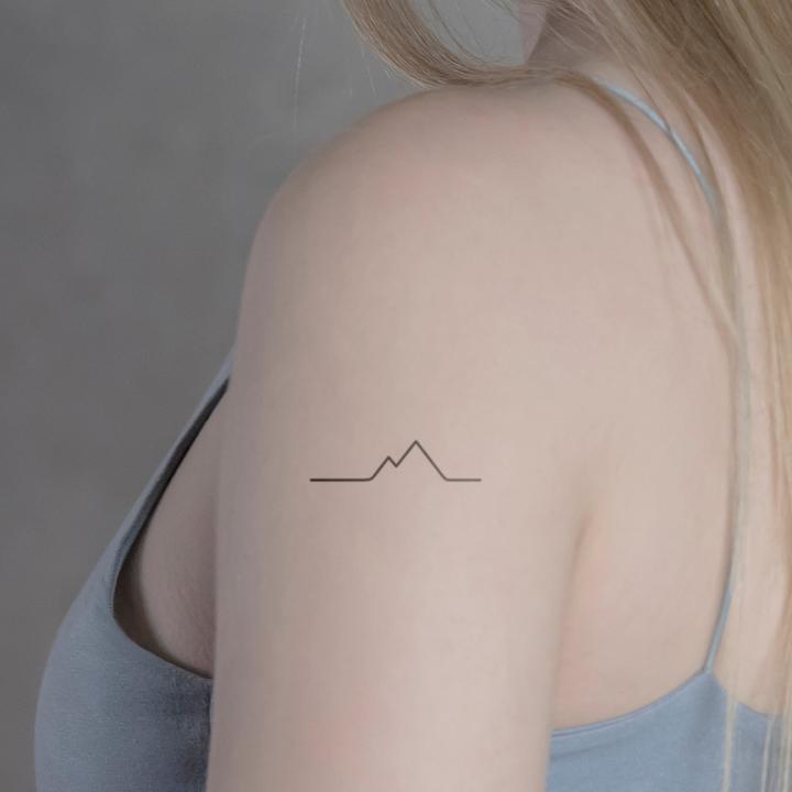 Actual product image minink Temporary tattoo - Mountain line