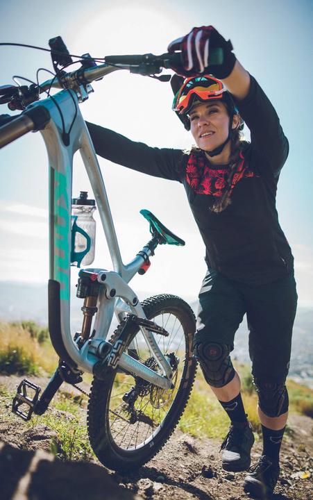 Actual product image Lezyne flow cage
