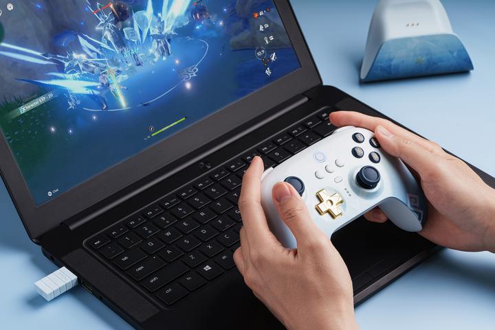 Produktbild 8bitdo Ultimate (Windows, iOS, Android)