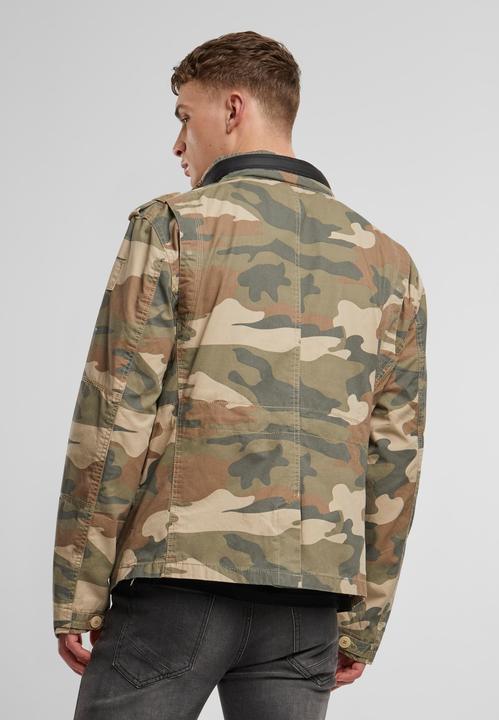 Actual product image Brandit Britannia outdoor jacket size 5XL colour light forest (5XL)