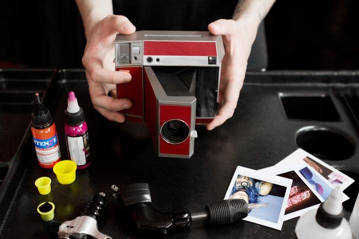 Actual product image Lomo Square Pigalle