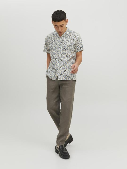 Produktbild Jack & Jones Bedrucktes Freizeit Kurzarmhemd (XS)