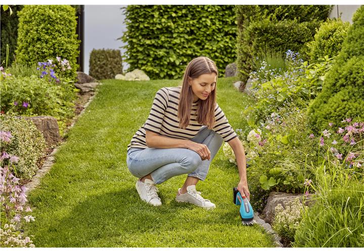 Actual product image Gardena Cordless grass and shrub shears PowerCut 20/18V P4A solo (Cordless hedgecutters)
