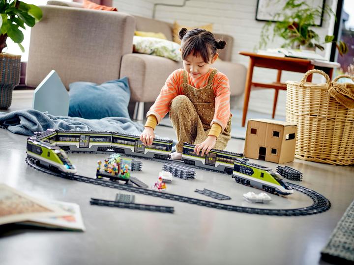Produktbild LEGO Personen-Schnellzug (60337, LEGO City, LEGO Powered UP)