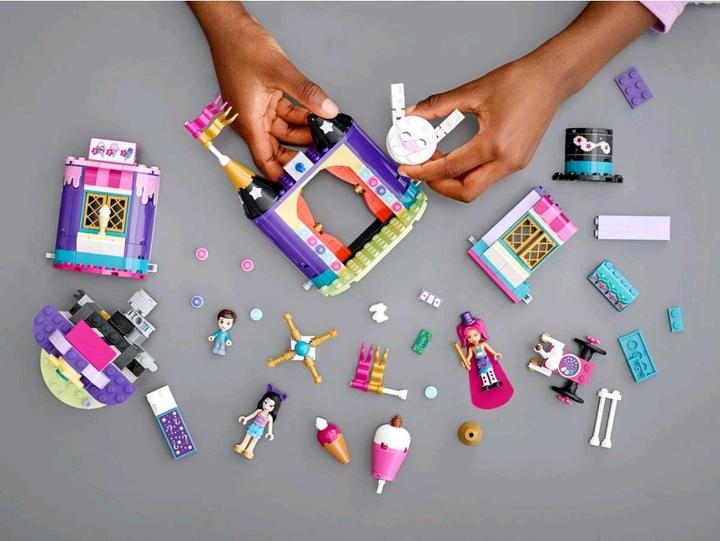 Productafbeelding LEGO Magische kermiskramen (41687, LEGO Vrienden)