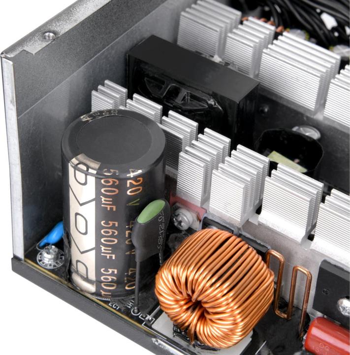 Immagine prodotto Thermaltake 700W Smart W3 (700 W)