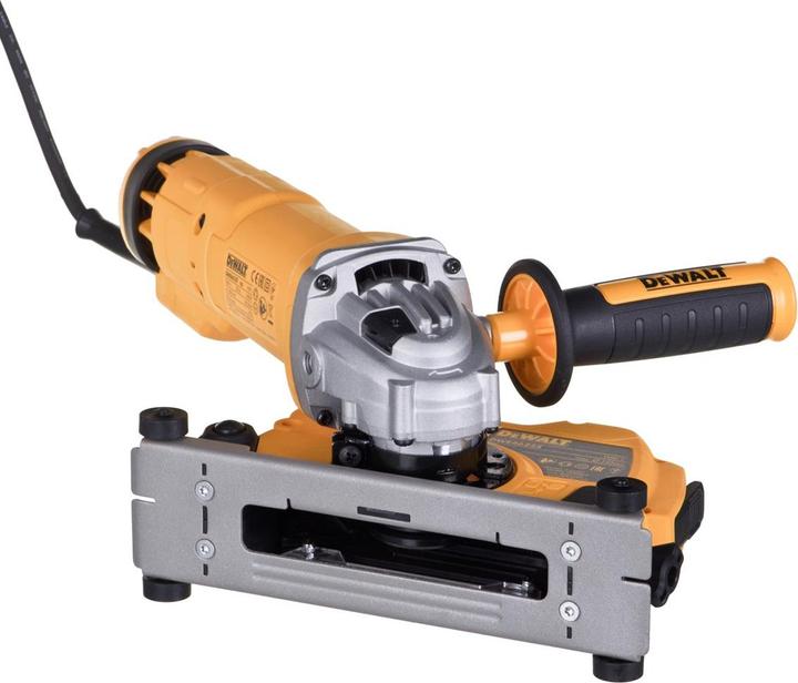 Actual product image DeWalt ANGLE GRINDER DWE46107 + DUST CLOUD 1400W 125MM (125 mm)