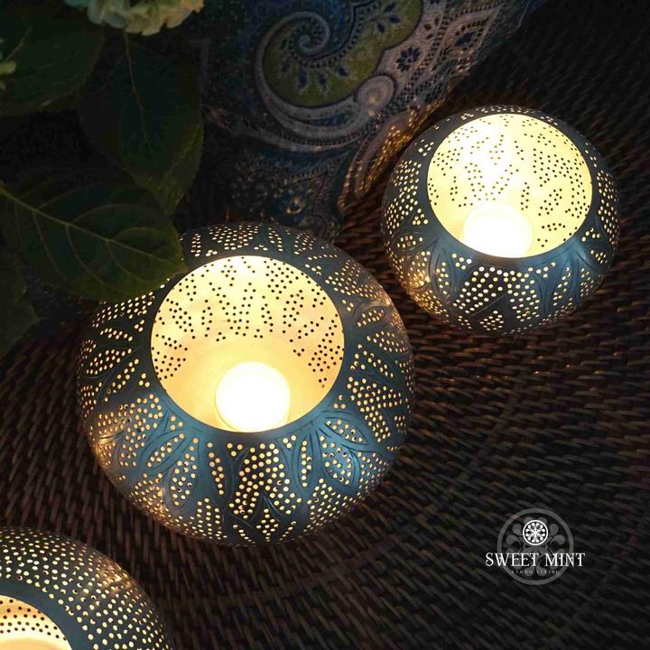 Actual product image Sweet Mint Oriental Lantern Filigree (1 x)